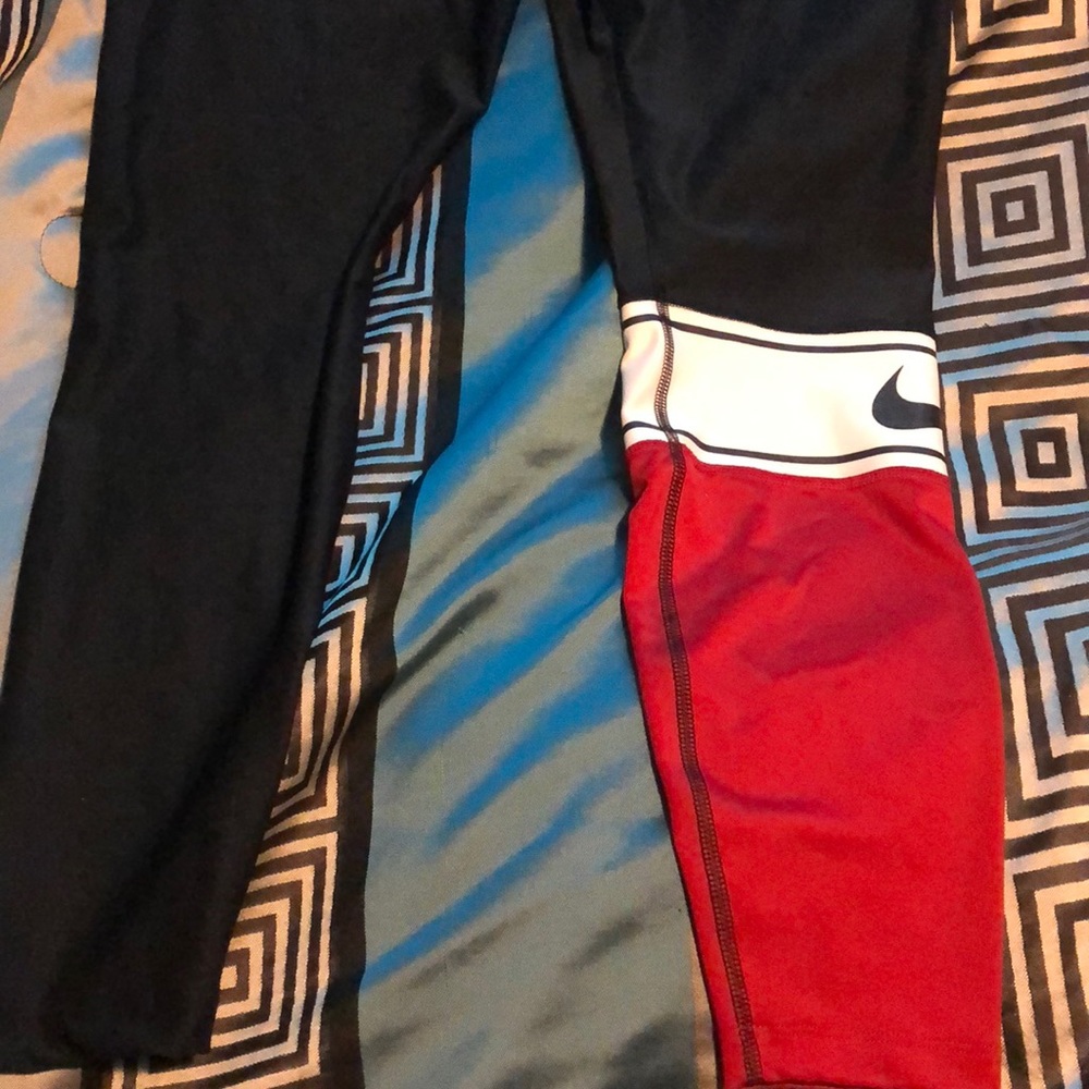 NWOT Nike Dri-Fit Leggings